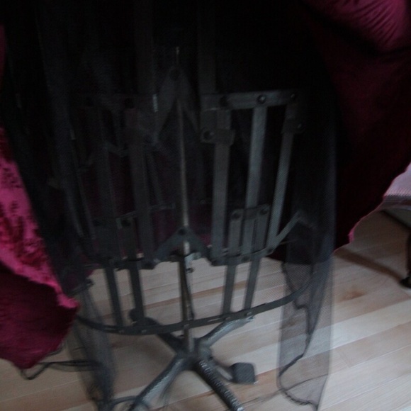 1980's Scott McClintock Burgundy Brocade Evening Gown Dress with Lace Collar - Picture 4 of 8